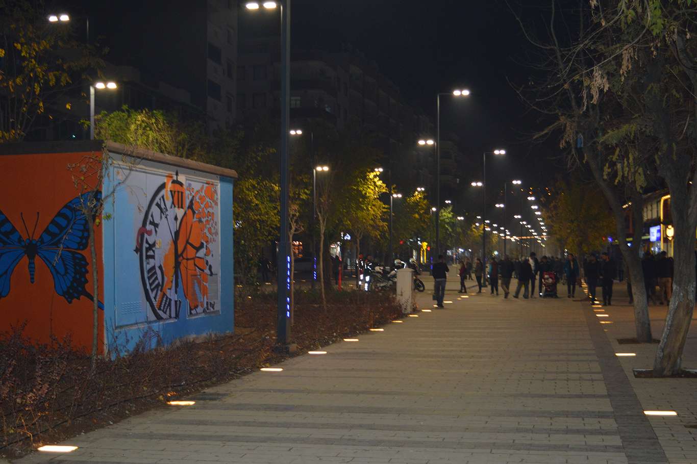 Siirt'te Güres Caddesi çevre düzenleme projesi tamamlandı